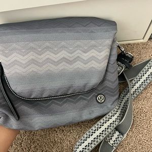 Lulu lemon crossbody